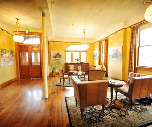 Photo 5 - Balch Hotel
