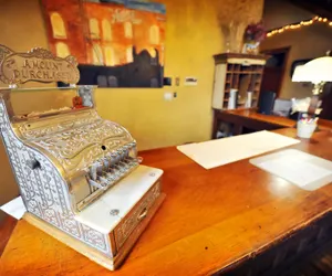 Photo 3 - Balch Hotel