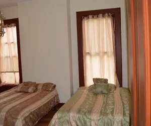 Photo 2 - Williamsburg Hostel