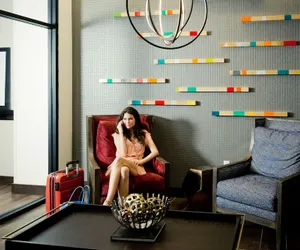 Photo 3 - Hampton Inn & Suites Dallas Downtown