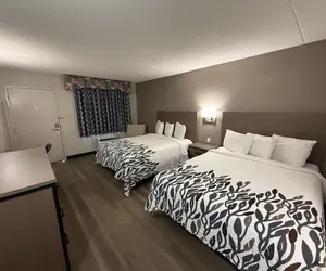 Photo 5 - Red Roof Inn Tucson