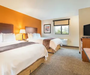 Photo 5 - My Place Hotel - Bend, OR