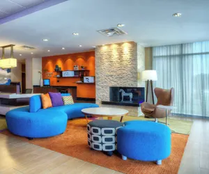 Photo 3 - Fairfield Inn & Suites by Marriott Austin San Marcos