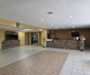 Photo 2 - SureStay Studio By Best Western El Dorado