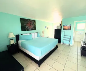 Photo 4 - Conch Key Fishing Lodge and Marina