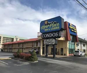 Photo 2 - River Place Inn