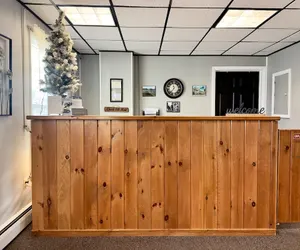 Photo 3 - Colonial Valley Motel