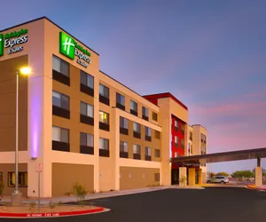 Photo 2 - Holiday Inn Express & Suites Phoenix West - Buckeye, an IHG Hotel