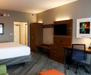 Photo 4 - Holiday Inn Express & Suites Louisville Downtown by IHG