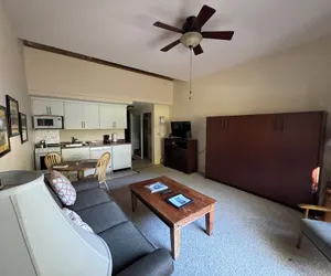 Photo 4 - Shadow Mountain Lodge