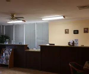 Photo 2 - Sunbelt Lodge Motel