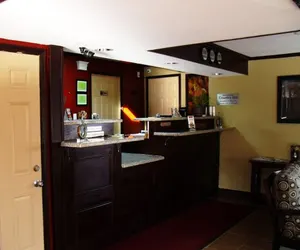 Photo 2 - Country Inn Sterling