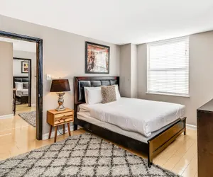 Photo 3 - Renaissance Properties - 2135 Walnut