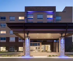 Photo 2 - Holiday Inn Express & Suites Duluth North - Miller Hill by IHG