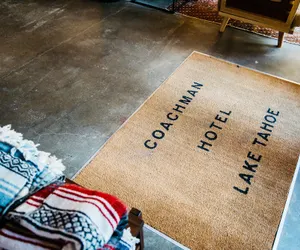 Photo 3 - The Coachman Hotel