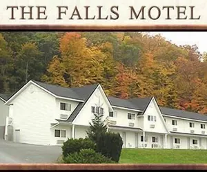 Photo 2 - The Falls Motel