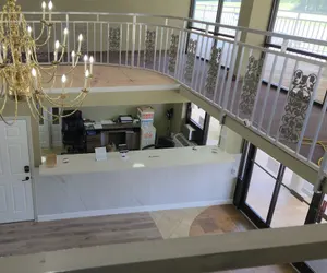 Photo 3 - Americana Inn