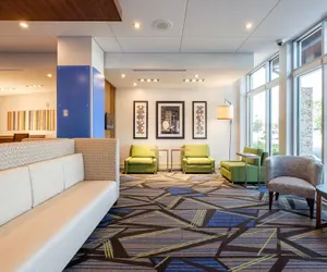 Photo 2 - Holiday Inn Express & Suites Eagan - Minneapolis Area by IHG