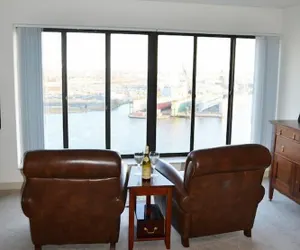 Photo 3 - National at Harbor Tower Portsmouth