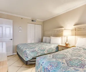 Photo 5 - Hosteeva Oceanview Condos