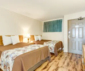 Photo 3 - Hosteeva Oceanview Condos