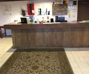 Photo 2 - Kings Motor Inn