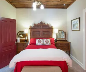 Photo 5 - Jenner Inn