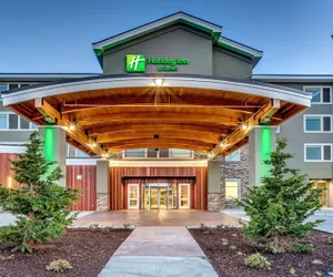 Photo 2 - Holiday Inn & Suites Bellingham, an IHG Hotel