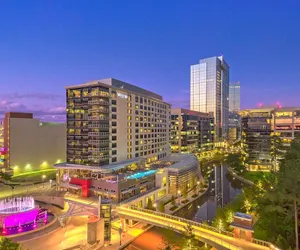 Photo 2 - The Westin At The Woodlands