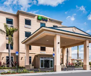 Photo 2 - Holiday Inn Express & Suites Boynton Beach West, an IHG Hotel