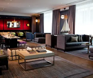 Photo 3 - Kimpton Cardinal Hotel, an IHG Hotel