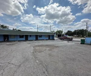 Photo 2 - Antigua Motel by OYO Tampa US - 41