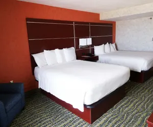 Photo 2 - Breakers Resort Inn