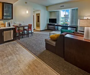 Photo 5 - Residence Inn by Marriott Kansas City Downtown/ Convention