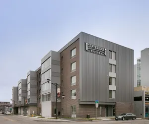 Photo 2 - Staybridge Suites Des Moines Downtown, an IHG Hotel