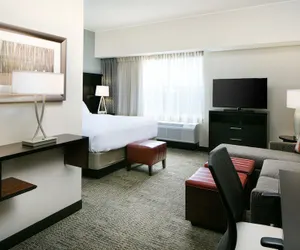 Photo 3 - Staybridge Suites Des Moines Downtown, an IHG Hotel