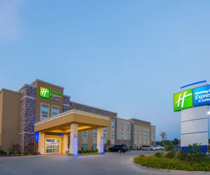 Photo 2 - Holiday Inn Express & Suites Stillwater - University Area, an IHG Hotel