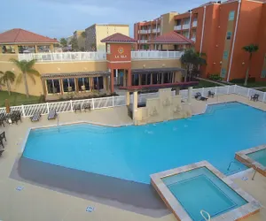 Photo 2 - La Isla Condominiums by Cheap Getaway
