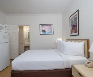 Photo 5 - Contempra Inn