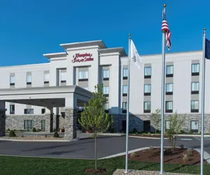 Photo 2 - Hampton Inn & Suites Michigan City