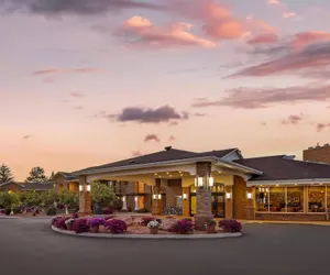 Photo 2 - Best Western Plus Cedar City