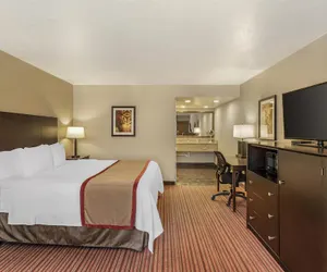 Photo 4 - Best Western Plus Cedar City