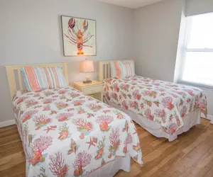 Photo 4 - Pelican Beach Resort by Panhandle Getaways