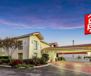 Photo 2 - Red Roof Inn Plano