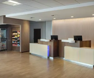 Photo 4 - Fairfield Inn & Suites by Marriott Lincoln Southeast