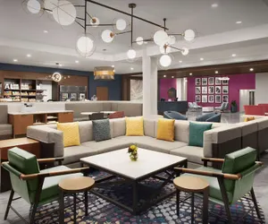 Photo 4 - Hampton Inn Huntsville/Village of Providence