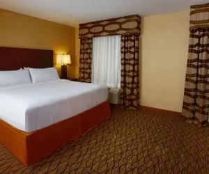 Photo 5 - Holiday Inn Express Bordentown - Trenton South by IHG