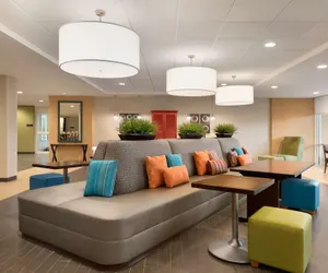 Photo 4 - Home2 Suites by Hilton Milwaukee Brookfield