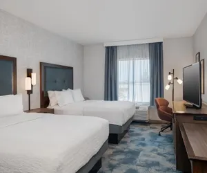 Photo 4 - Hampton Inn Turlock