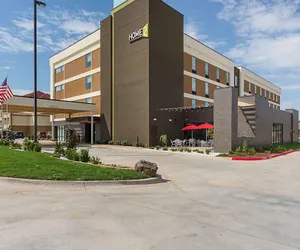 Photo 2 - Home2 Suites by Hilton Oklahoma City Yukon